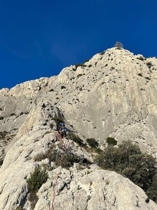 Le 2 Ter Puyloubier Exterior foto